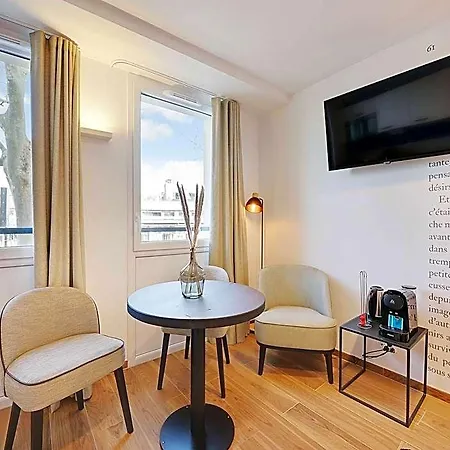 Hotel Cosy 2p Parc Des Expositions